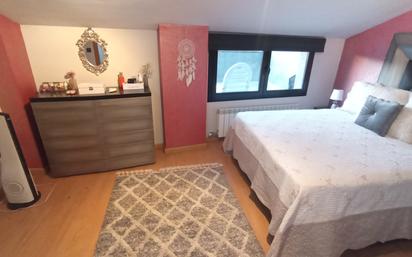 Bedroom of Duplex for sale in Bell-lloc d'Urgell  with Air Conditioner, Heating and Terrace