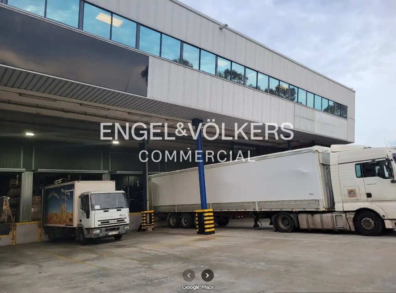 Exterior view of Industrial buildings for rent in El Prat de Llobregat