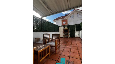 Vivienda adosada a la venta en Ampuero, imatge 2