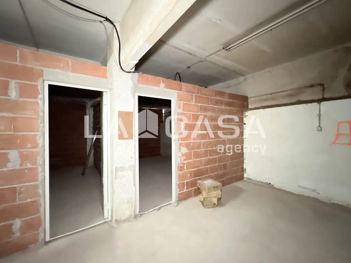 Local comercial en venda a Artigues - Llefià, imagen 4