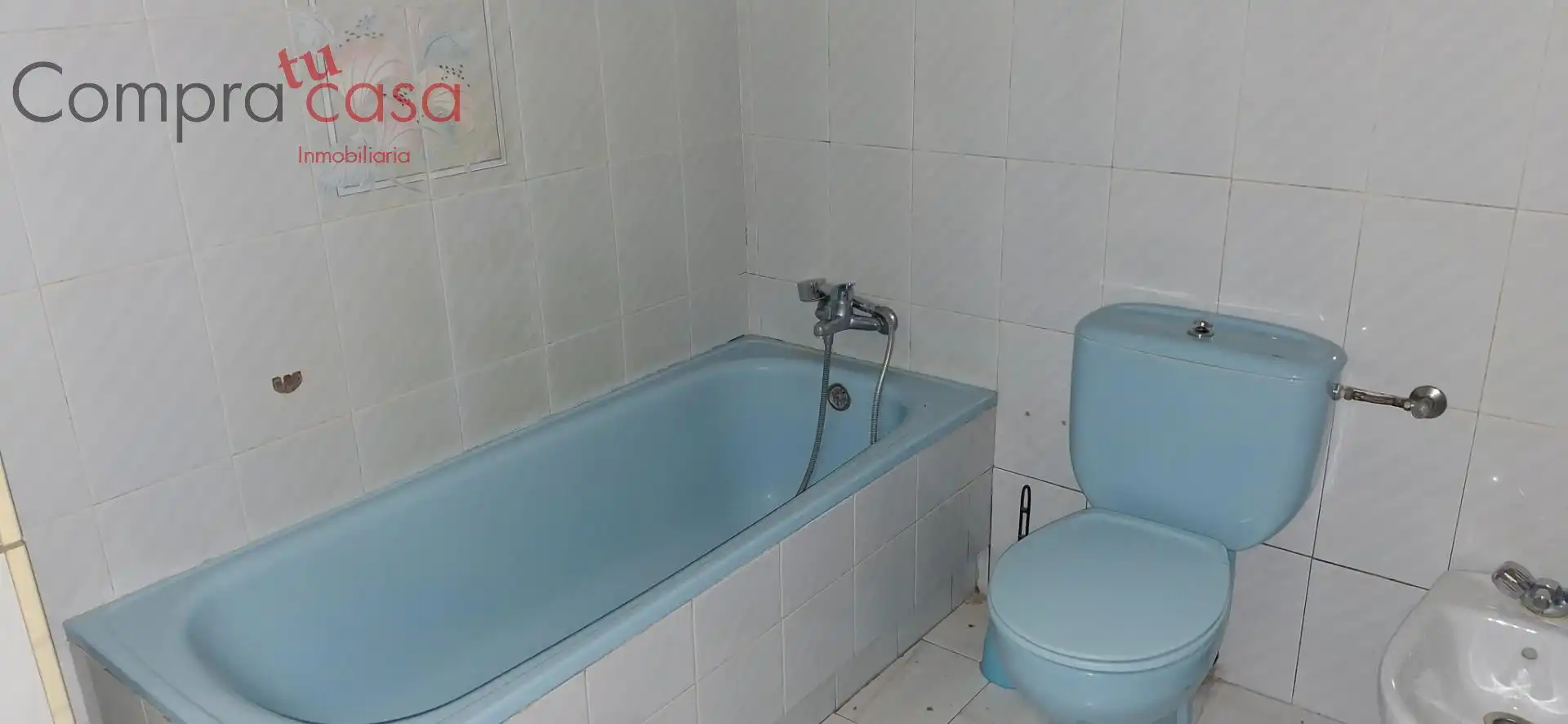 Bathroom of Flat for sale in Villacastín