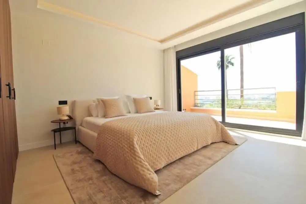 Apartamento con piscina en venta en Nueva Andalucía, imagen 20