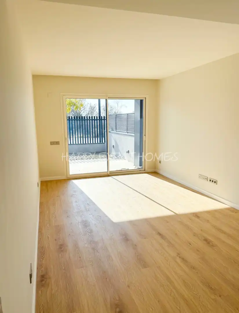 Flat for sale in Sitges  with Air Conditioner, Heating and Private garden