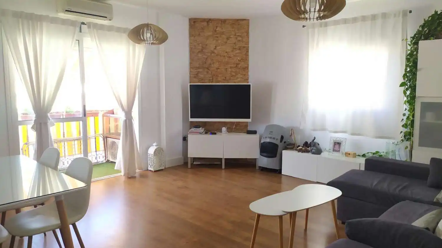 Flat with lift for sale in N/A