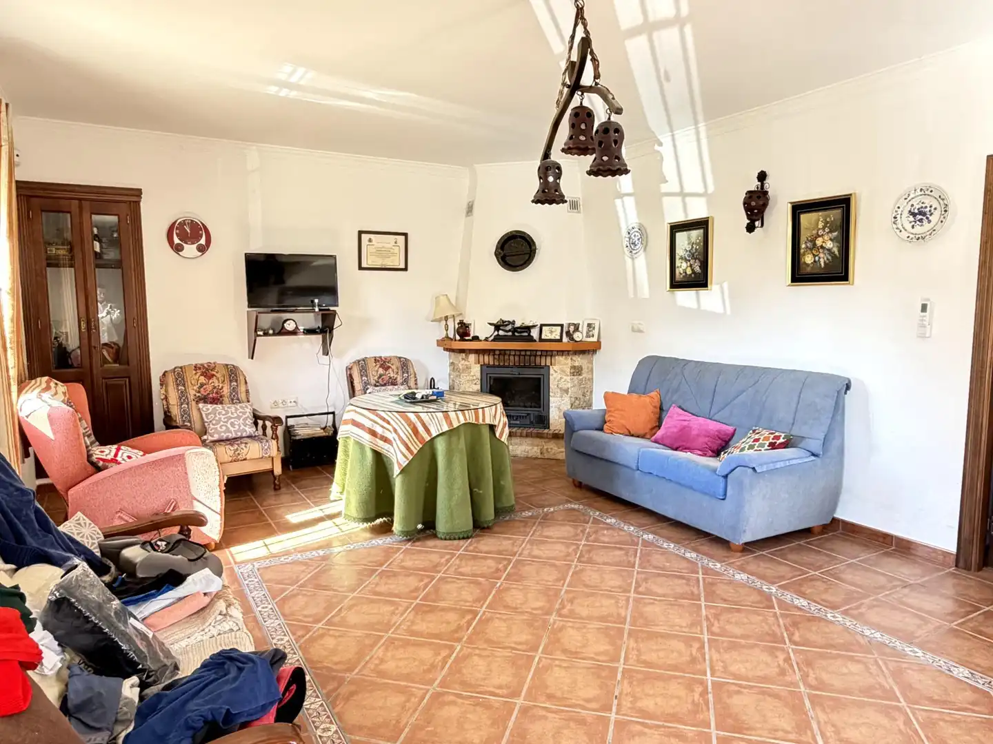 Sala de estar de Finca rústica en venta en Teba con Calefacción y Trastero