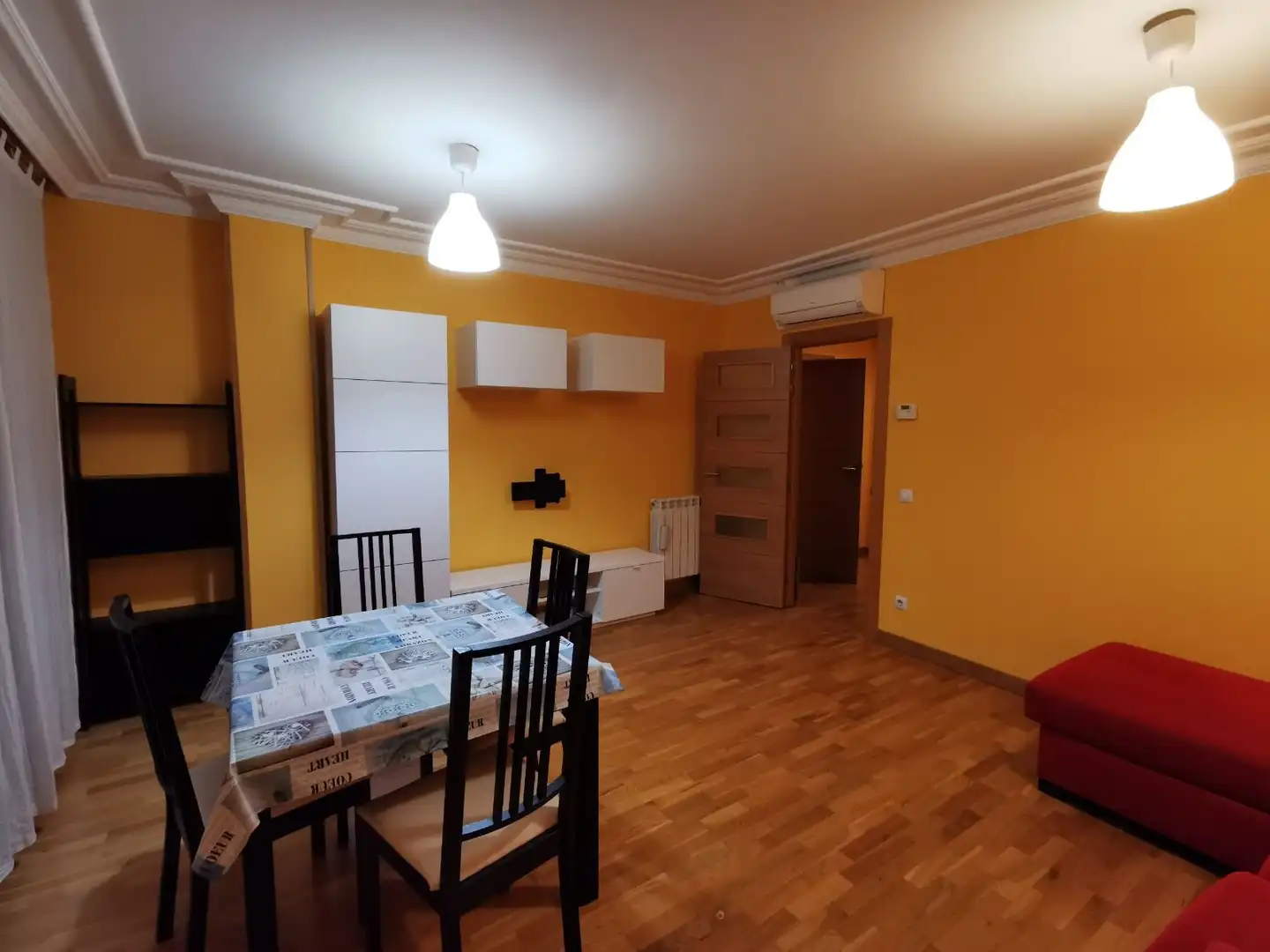 Dormitori de Apartament de lloguer en Villamediana de Iregua amb Aire condicionat, Calefacció i Terrassa