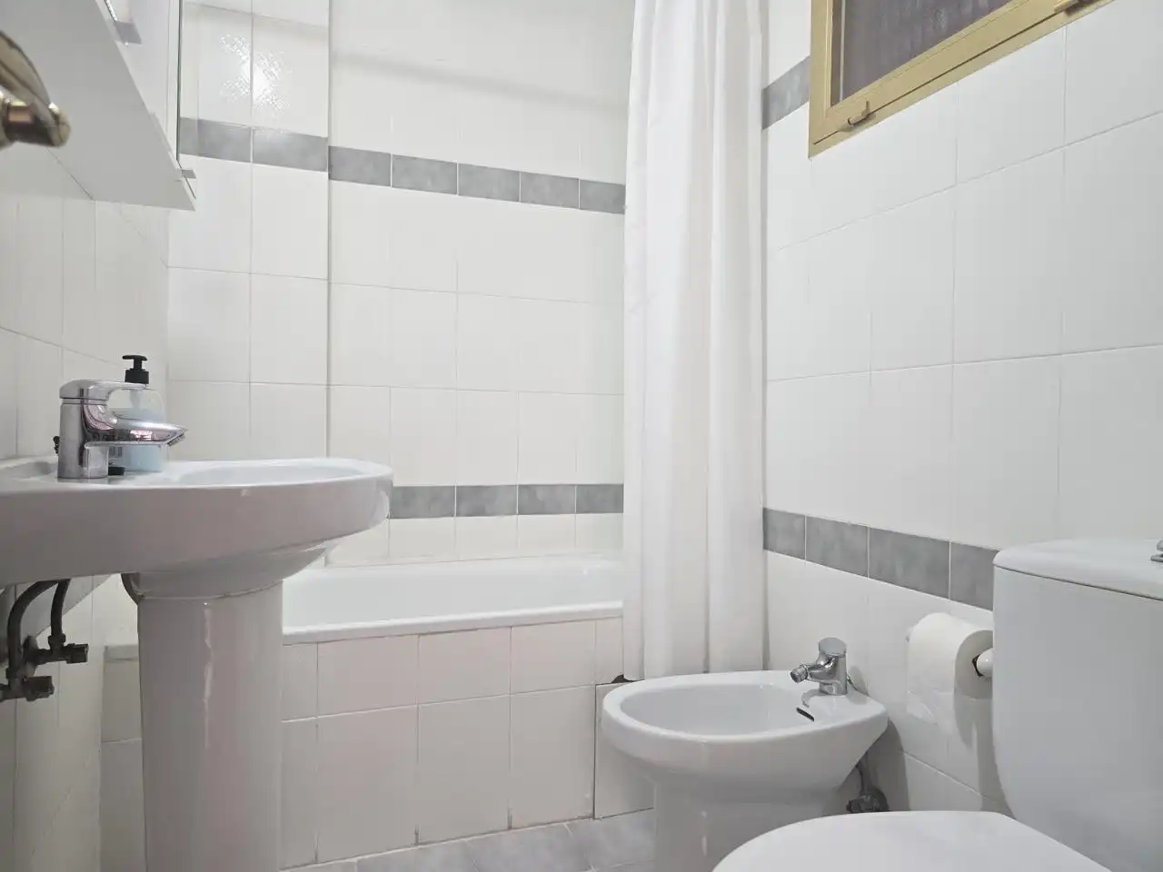 Apartament amb piscina en venda a Avenida Juan Fuster Zaragoza, imagen 9