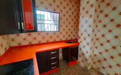 Kitchen of Planta baja for sale in La Puebla de Cazalla