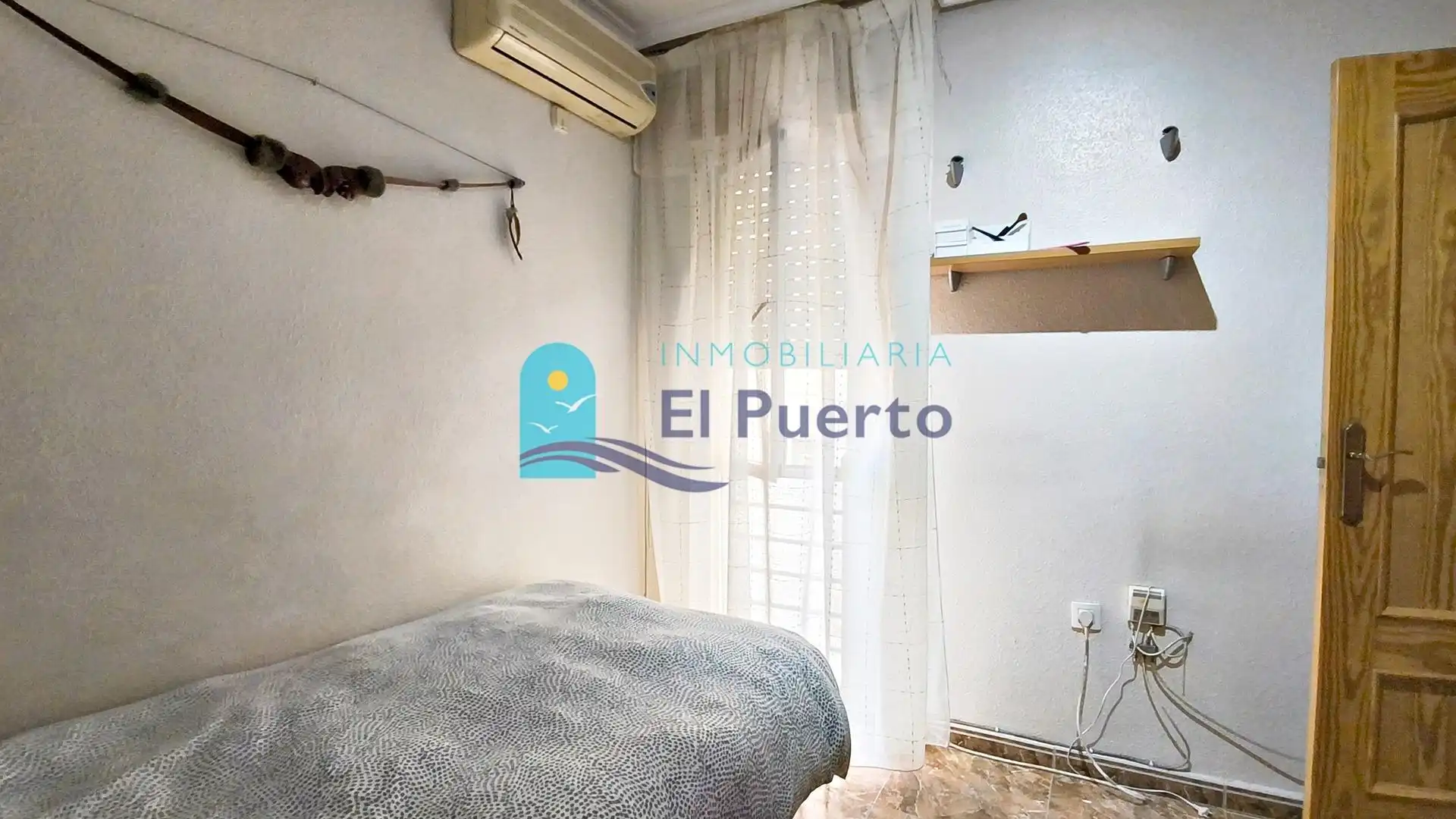 Habitación de Ático en venta en Águilas con Aire acondicionado, Calefacción y Trastero