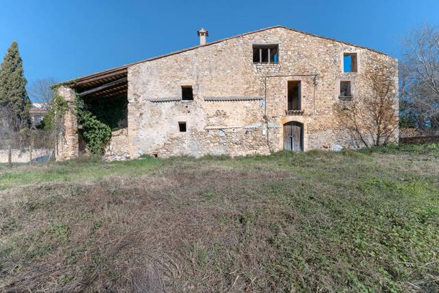 Finca rústica en Venta en Carrer de l'Església en Crespià
