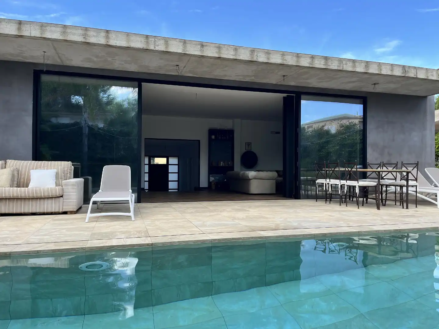 Chalet con piscina en venta en Can Picafort
