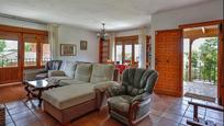 Living room of House or chalet for sale in Laguna de Duero  with Heating, Private garden and Community pool