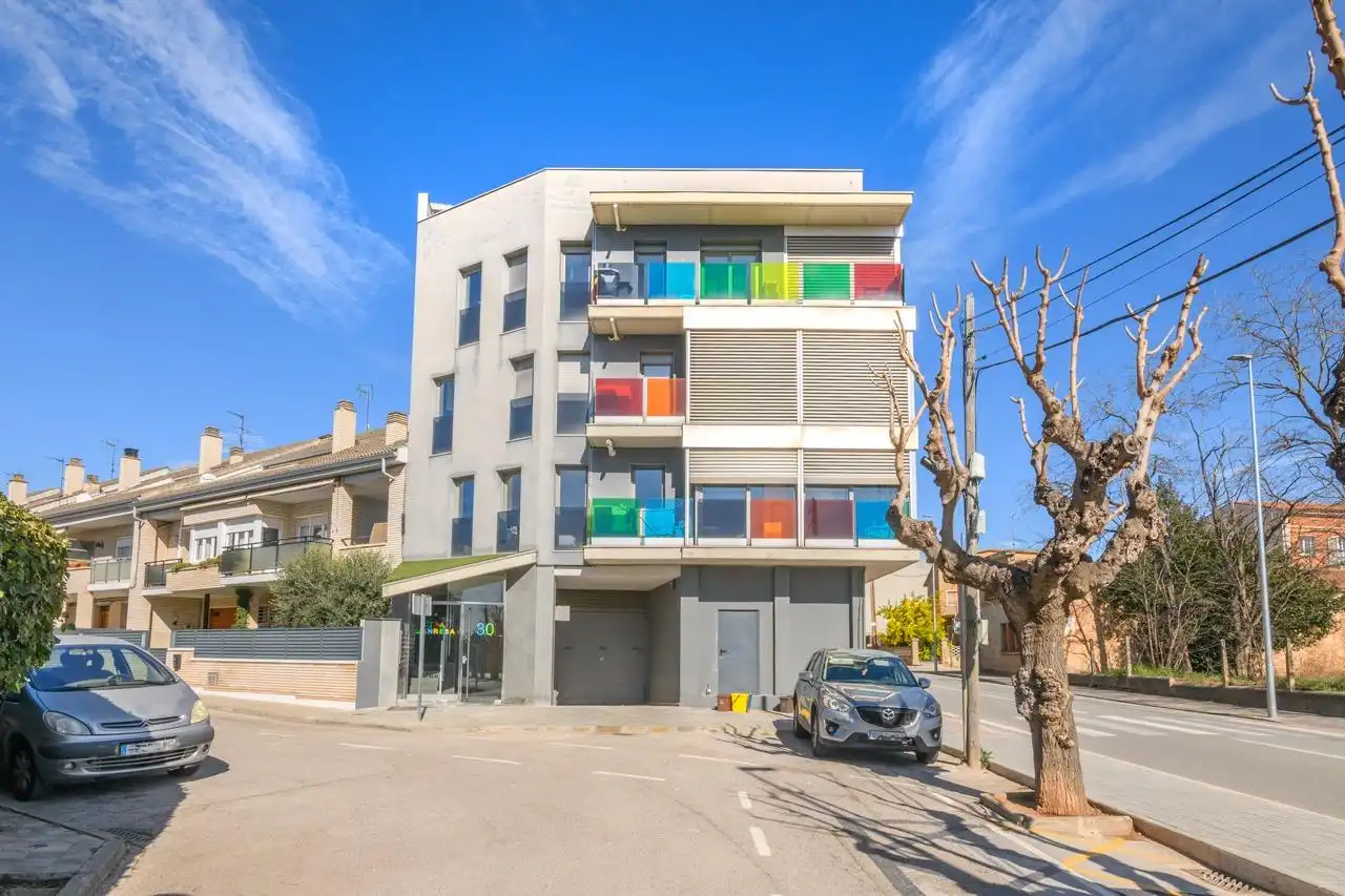 Vista exterior de Pis en venda en Santpedor amb Aire condicionat, Calefacció i Parquet