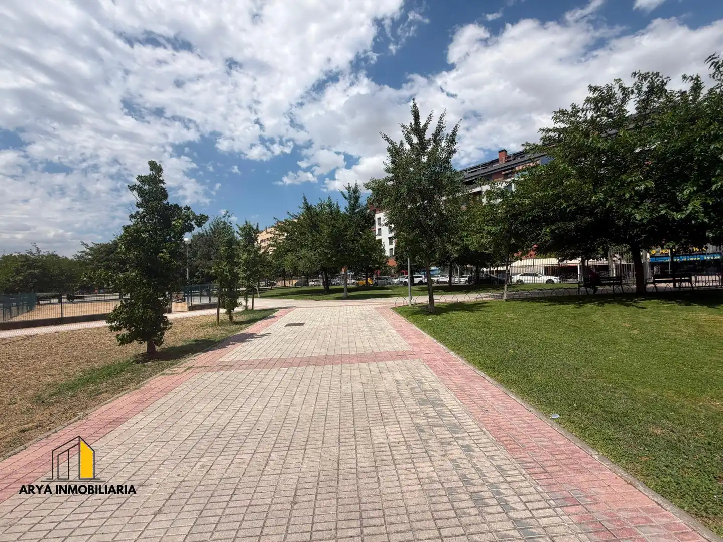 Aparcament de Pis en venda en Torrejón de Ardoz amb Calefacció i Balcó