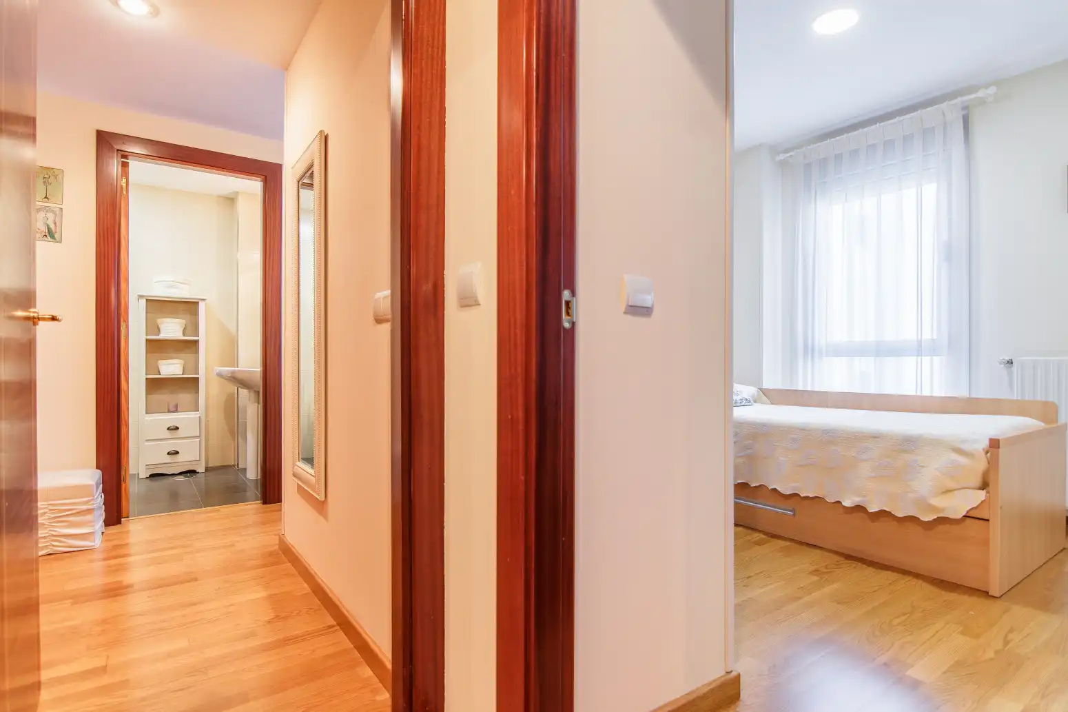 Wohnung zum Verkauf in Gozón mit Heizung, Privatgarten und Abstellraum