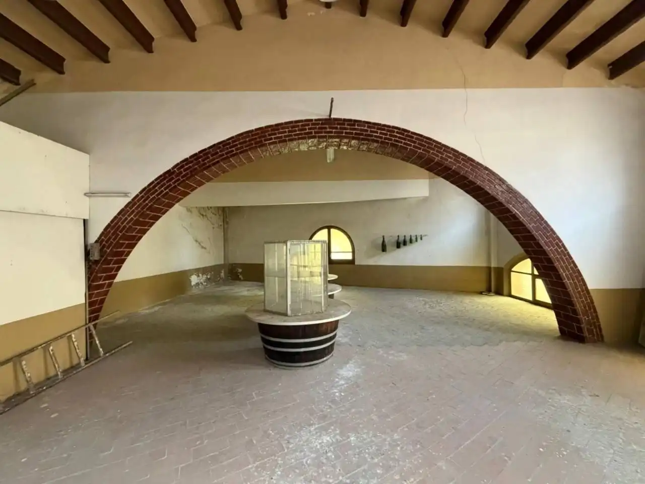Fabrikhallen zum Verkauf in Sant Sadurní d'Anoia