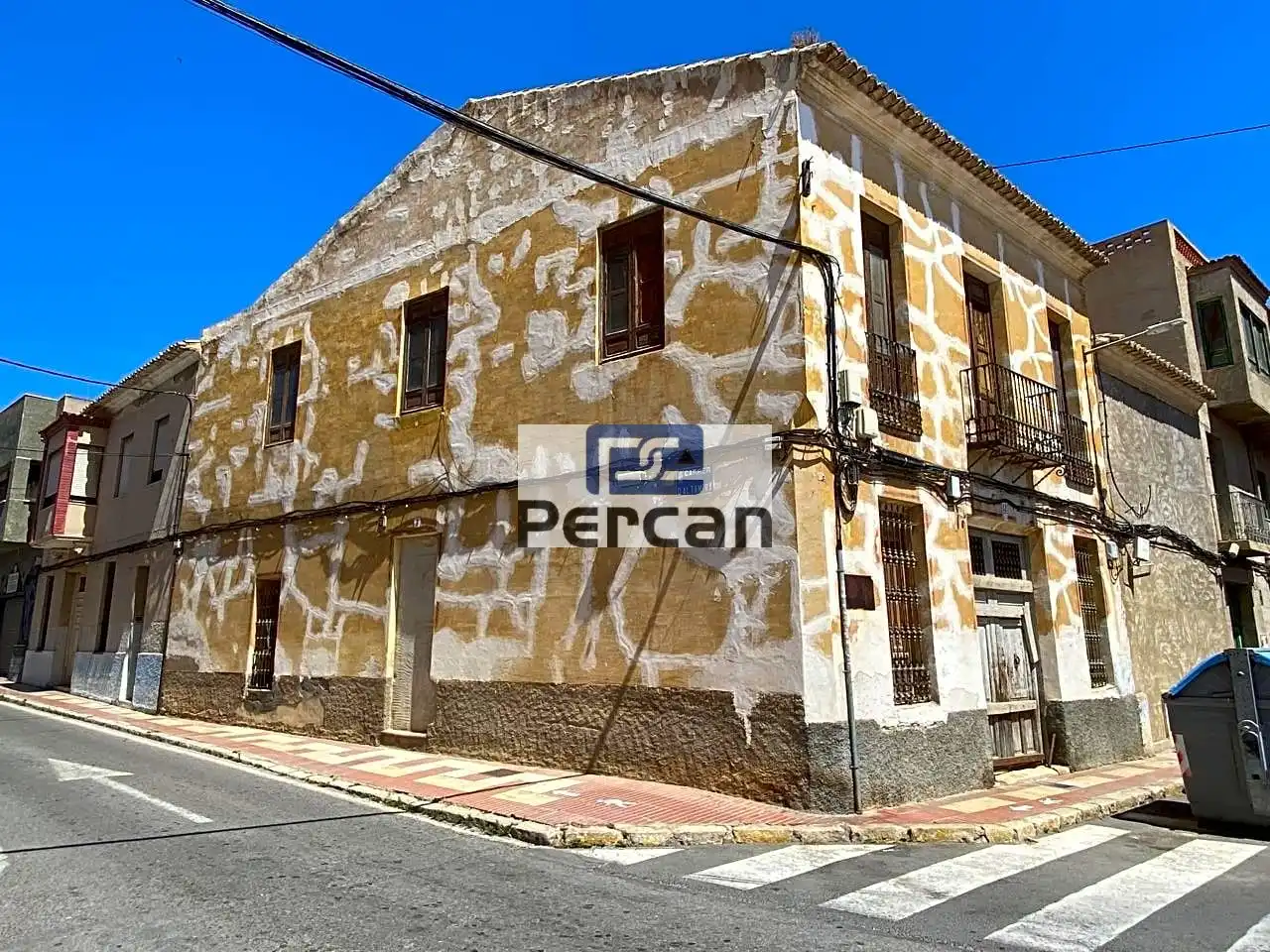 Exterior view of Houses for sale in El Campello  with Private garden