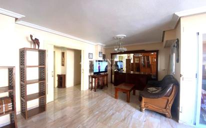 Living room of Flat for sale in Alicante / Alacant  with Heating, Private garden and Terrace