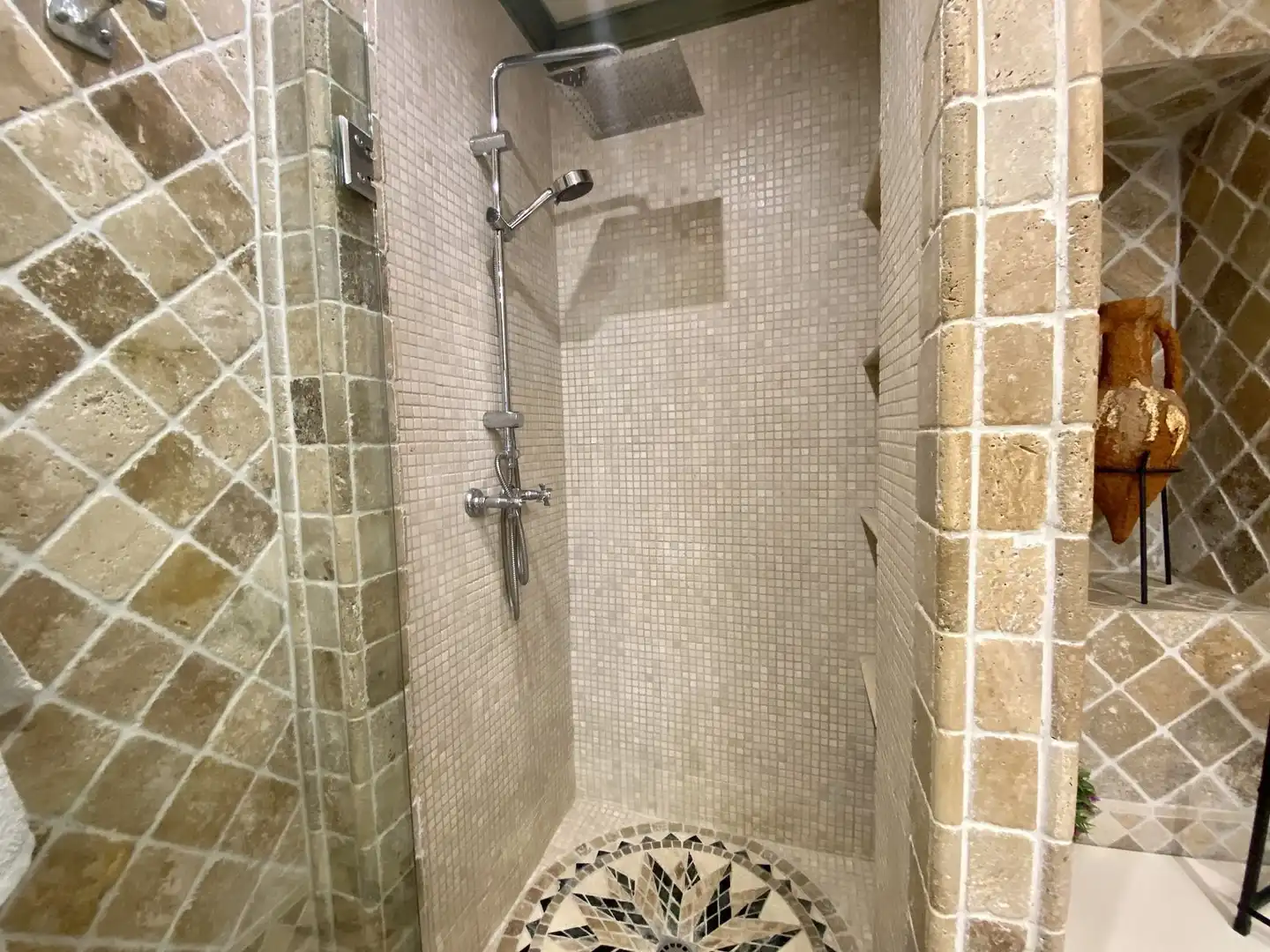 Bany de Casa o xalet en venda en Fuengirola amb Aire condicionat, Terrassa i Traster