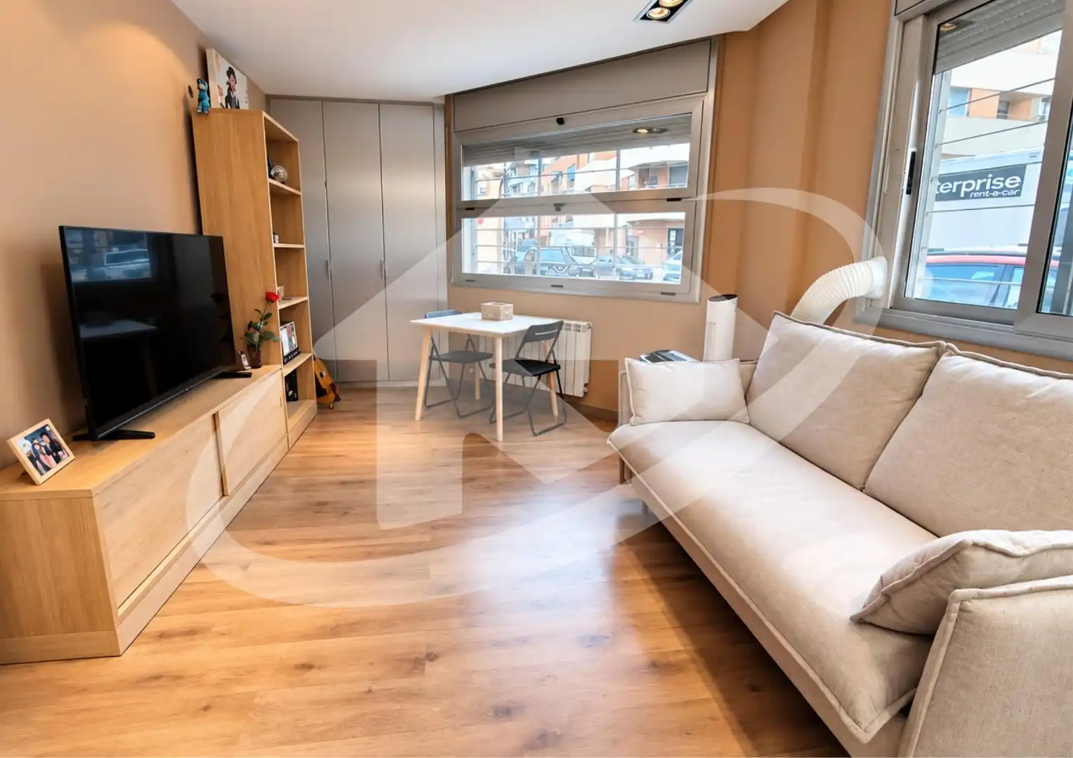 Living room of Flat for sale in Sabadell  with Parquet flooring