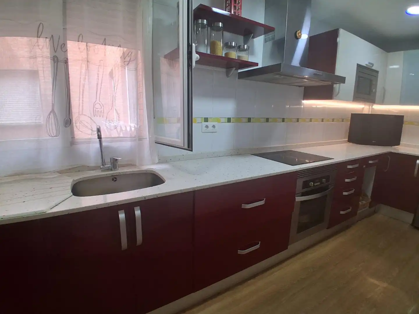 Cocina de Piso en venta en Cedillo del Condado con Calefacción y Trastero