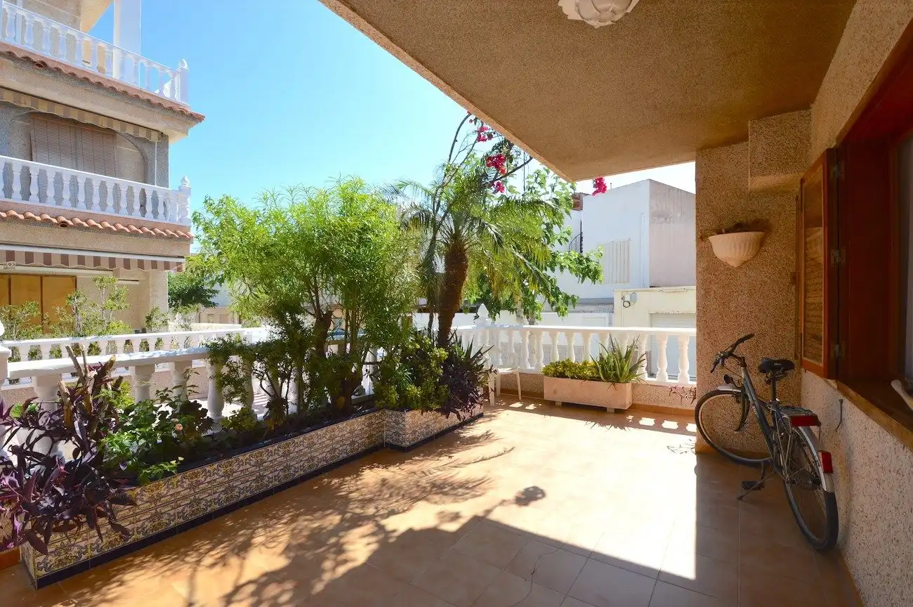 Maison mitoyenne avec jardin à vendre à Torre de la Horadada, imagen 3