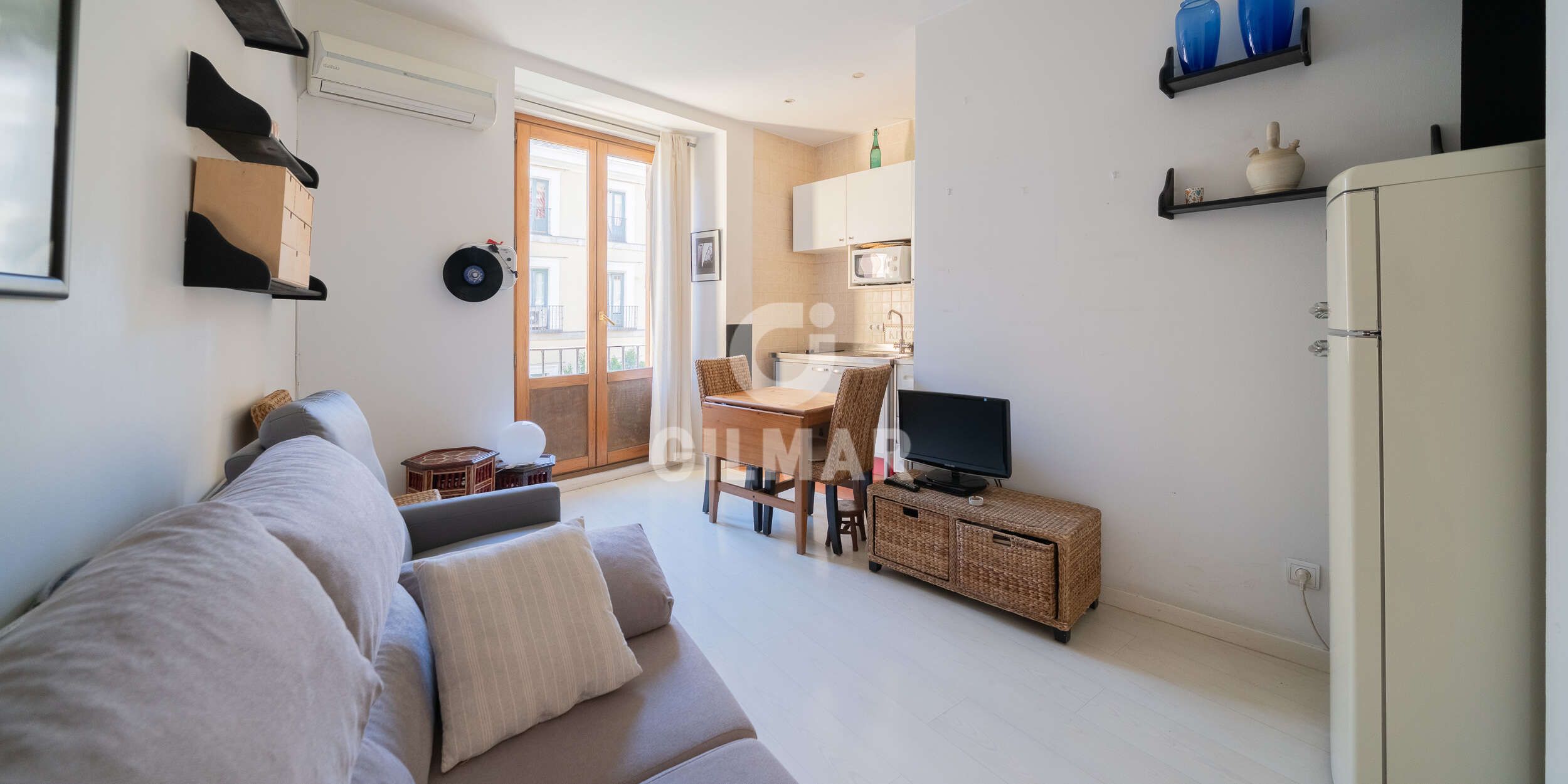 Living room of Study for sale in  Madrid Capital  with Heating