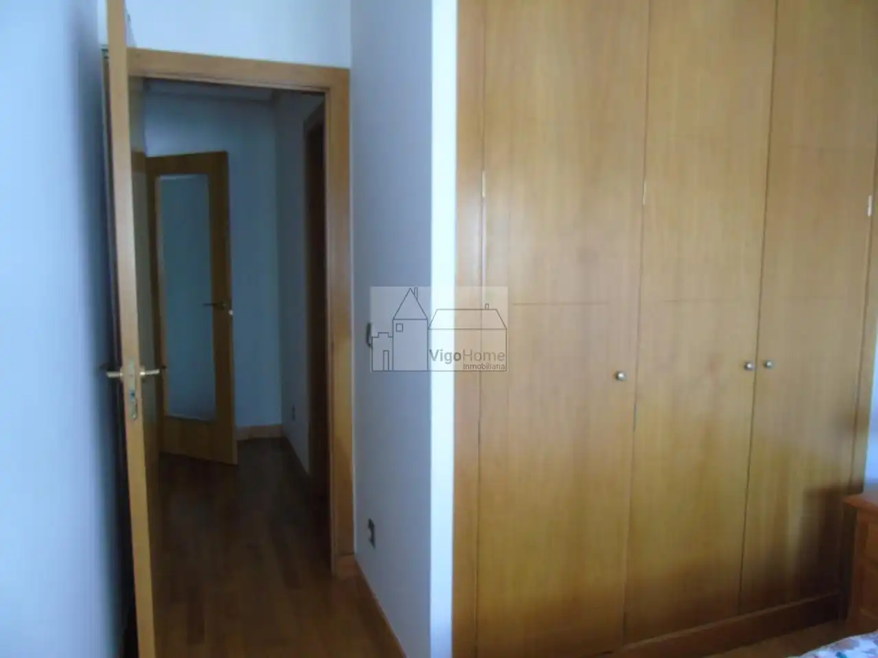 Flat for rent in Vigo   with Heating, Swimming Pool and Furnished