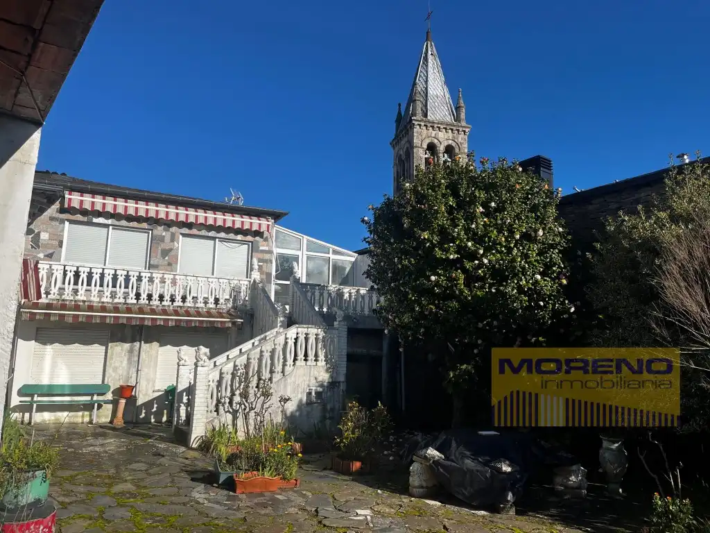 Vista exterior de Casa o xalet en venda en Sarria, Lugo