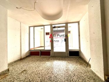 Local comercial en venda a Numancia - San Fernando