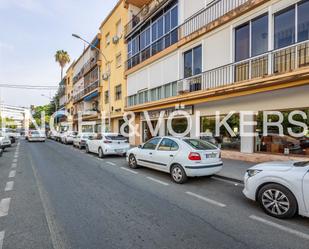 Exterior view of Flat to rent in  Sevilla Capital  with Air Conditioner