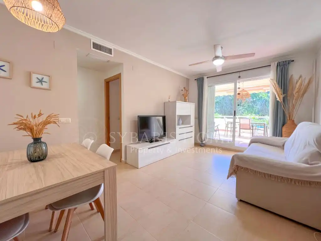 Sala de estar de Apartamento de alquiler en Dénia con Aire acondicionado, Jardín privado y Terraza