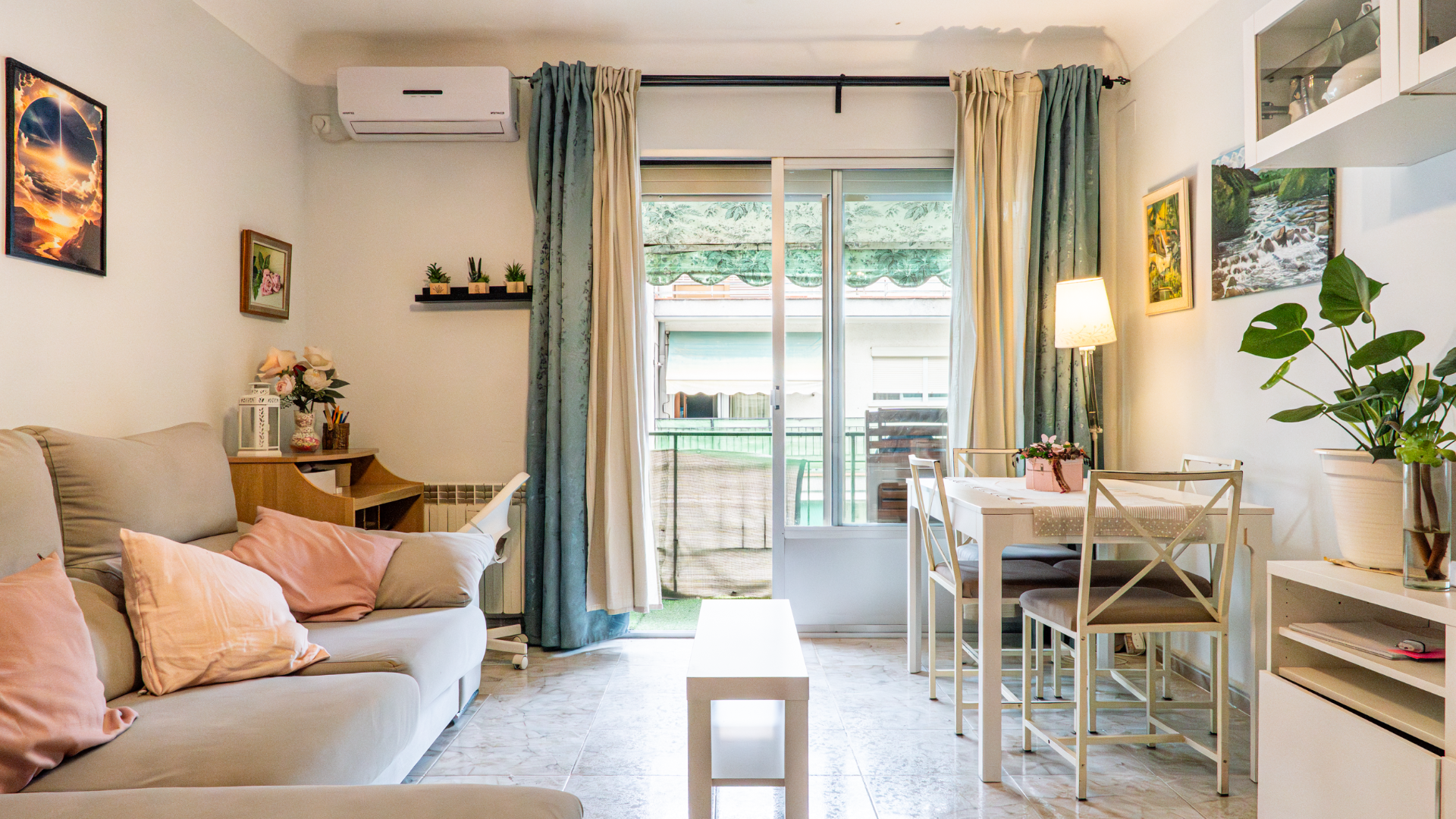 Living room of Flat for sale in Algete  with Air Conditioner, Heating and Community pool