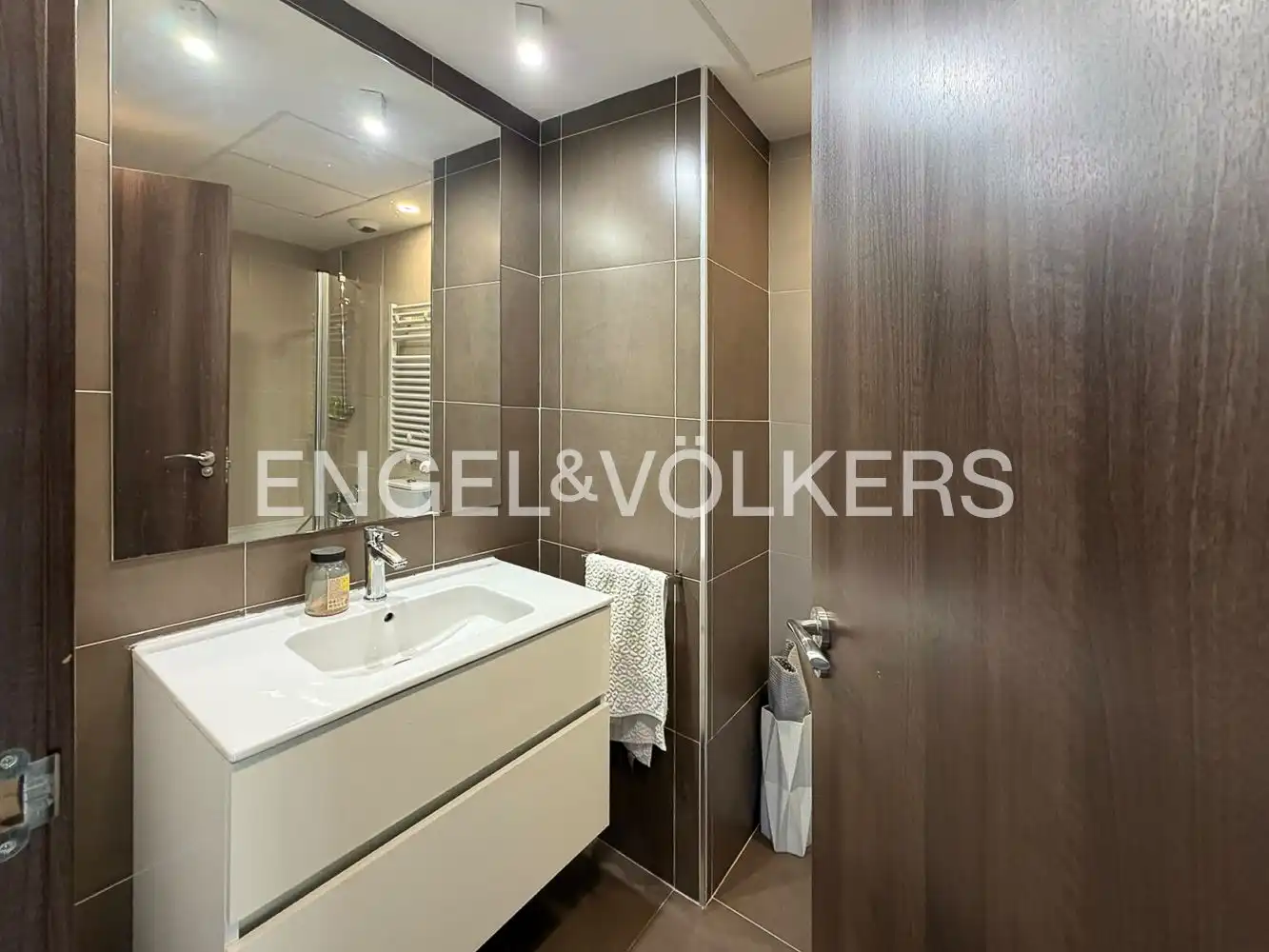 Bathroom of Flat for rent in Valencia  with Air Conditioner, Heating and Terrace