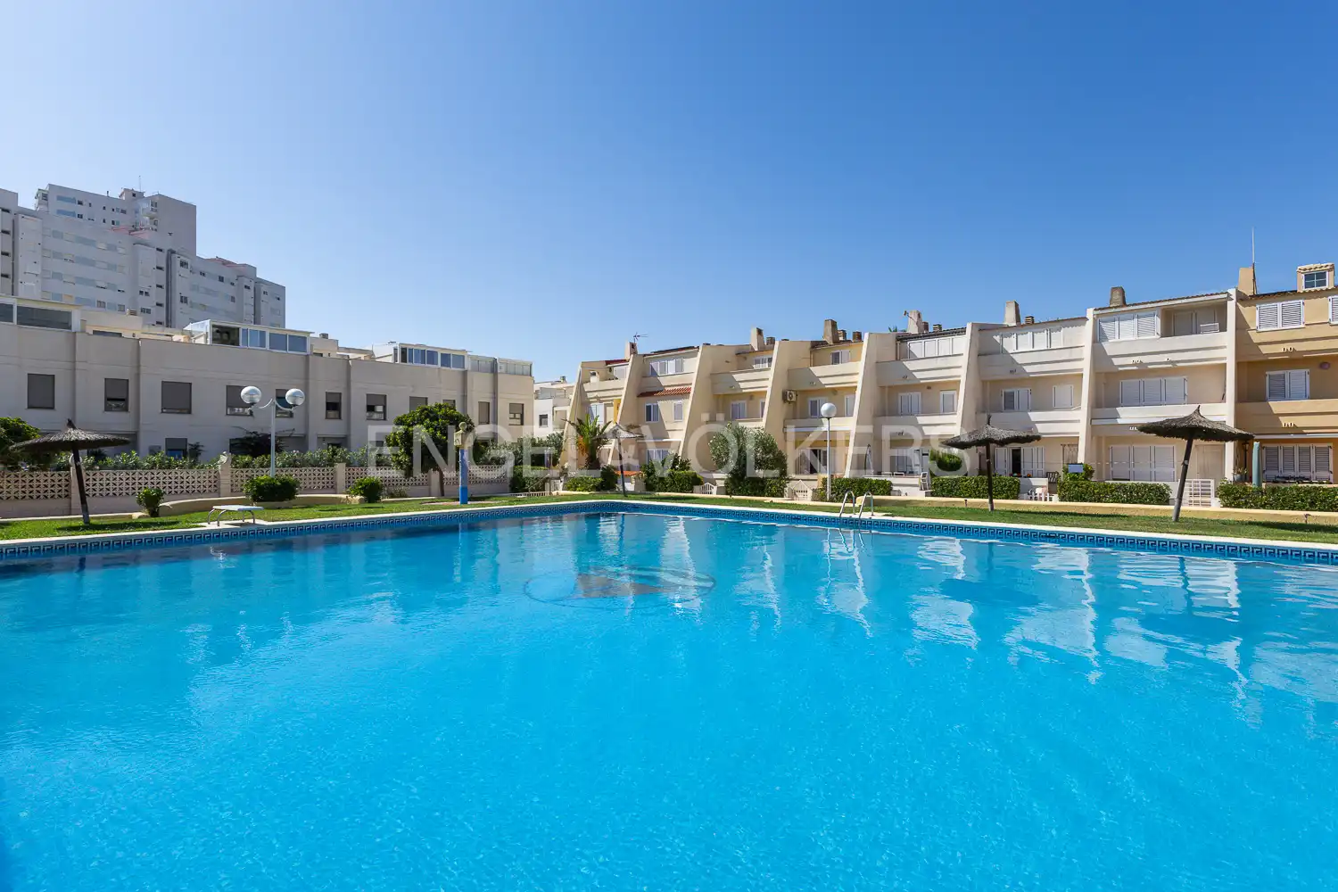 Swimming pool of Houses for rent in Valencia  with Heating, Private garden and Terrace
