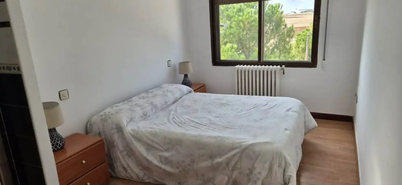 Schlafzimmer von Haus oder Chalet zum Verkauf in Castellanos de Villiquera mit Heizung, Privatgarten und Terrasse
