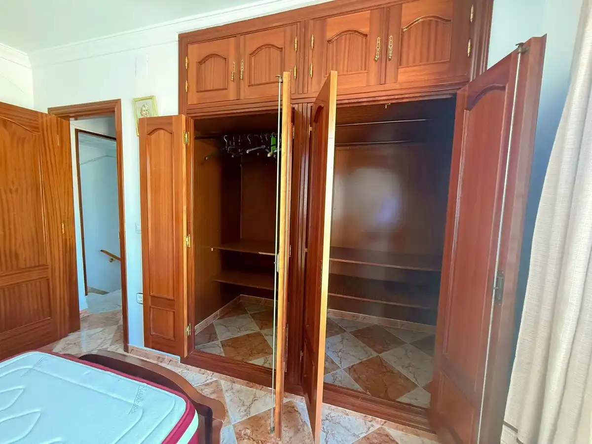 Habitación de Casa adosada en venta en Benamejí con Jardín privado, Terraza y Trastero