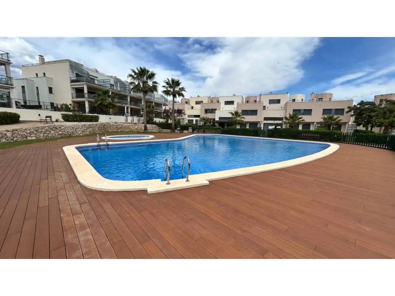 Schwimmbecken von Wohnung zum Verkauf in San Jorge / Sant Jordi mit Klimaanlage, Heizung und Terrasse