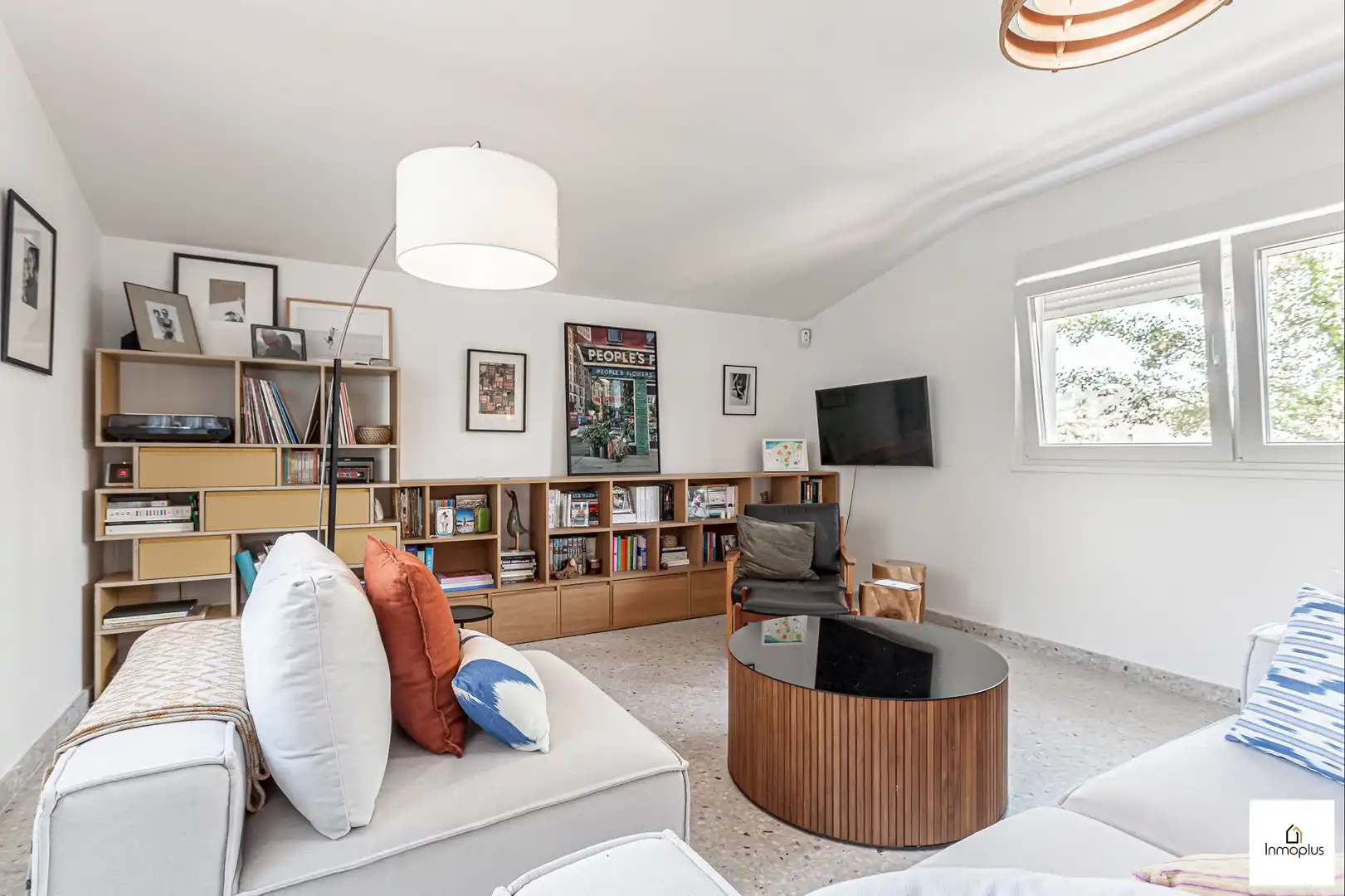 Sala d'estar de Casa o xalet en venda en Las Rozas de Madrid amb Aire condicionat, Calefacció i Terrassa