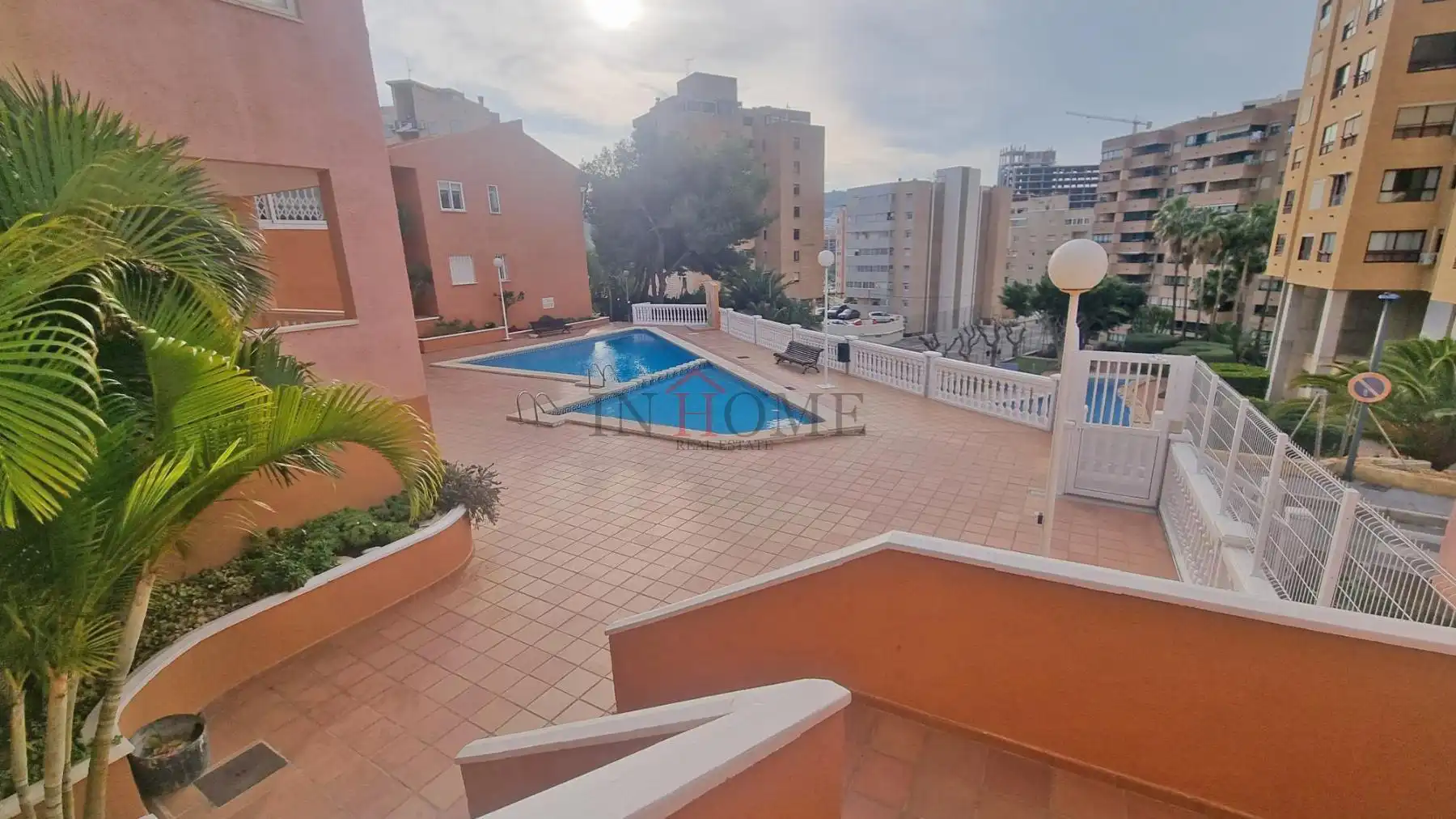 Apartament amb piscina en venda a Playa de Poniente