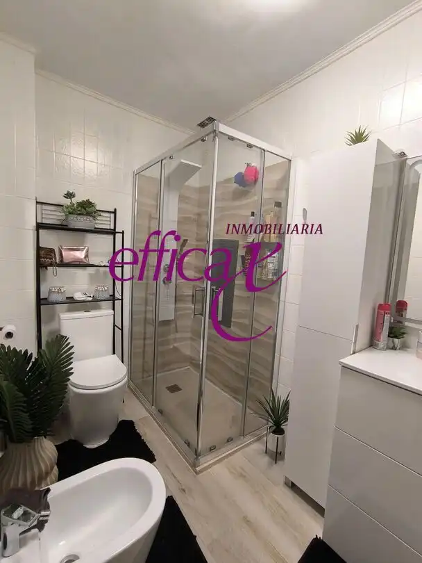 Piso en venta en Erustes