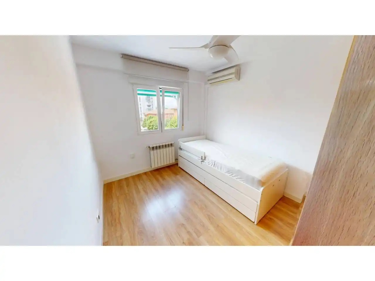 Bedroom of Flat for rent in Móstoles  with Air Conditioner, Heating and Terrace