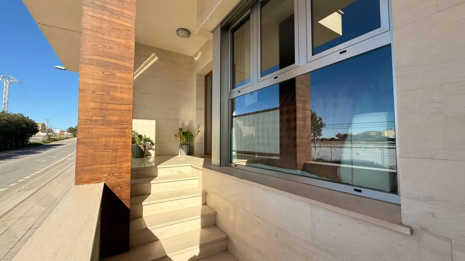 Vista exterior de Casa adosada en venda en Pilar de la Horadada amb Aire condicionat, Jardí privat i Parquet