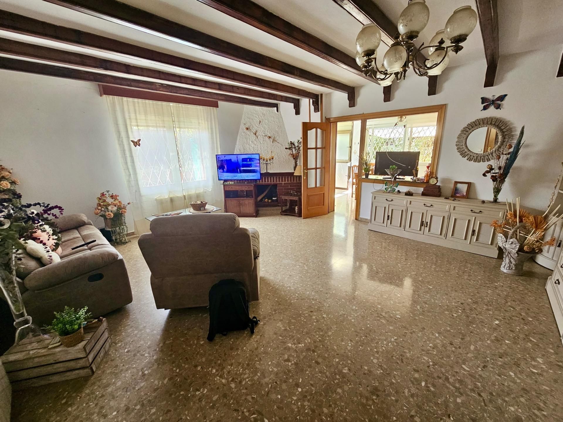 Sala d'estar de Planta baixa en venda en Calella amb Calefacció i Terrassa