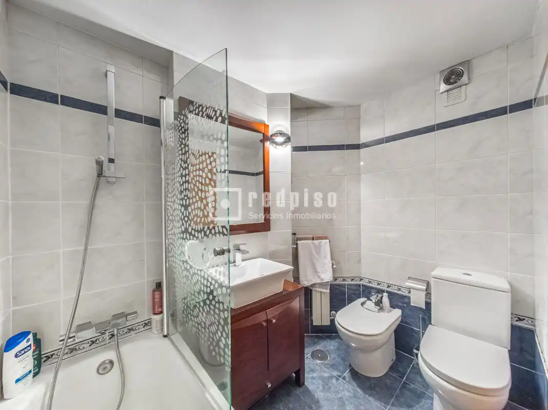 Baño de Piso en venta en Alcorcón con Aire acondicionado, Calefacción y Parquet