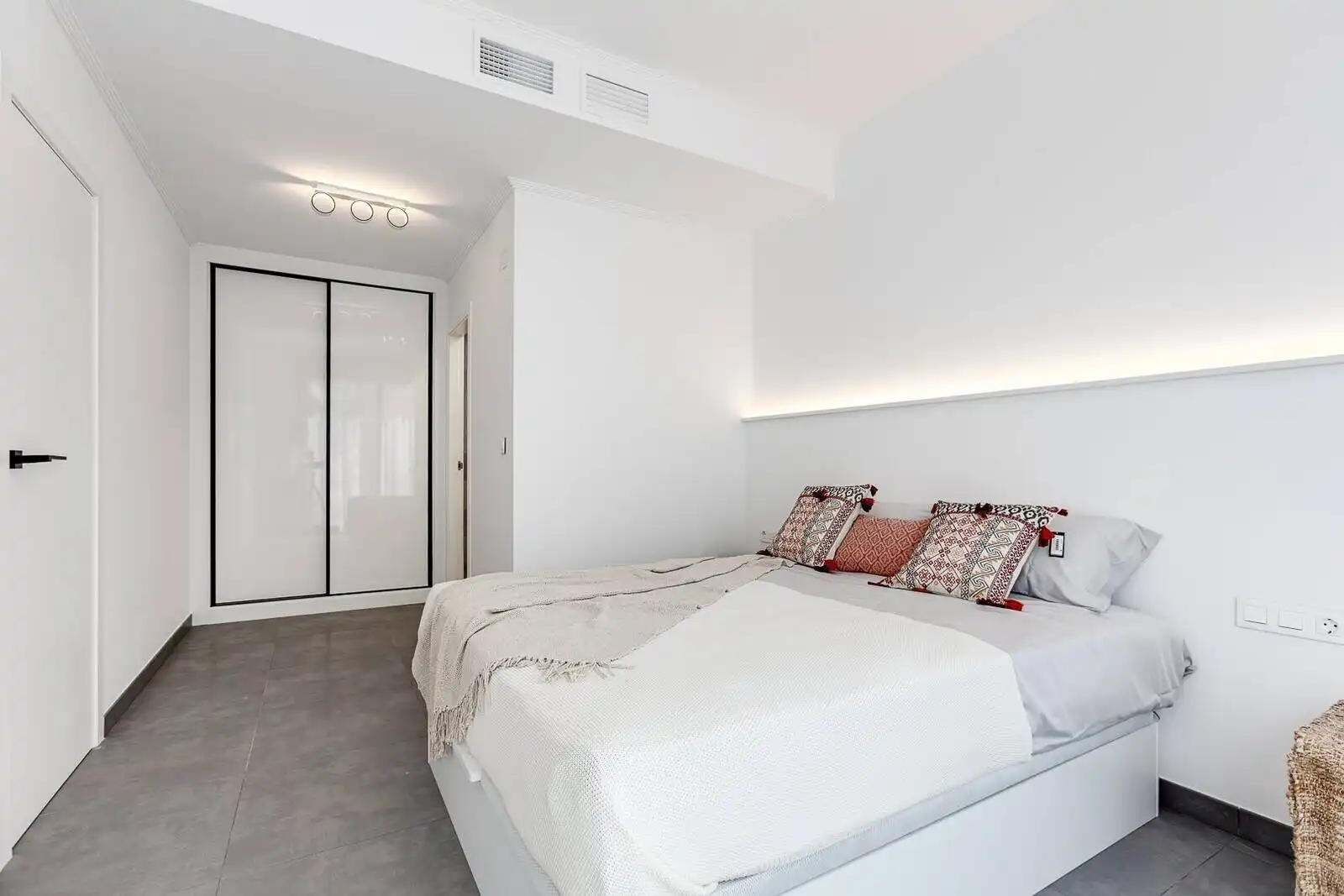 Casa amb terrassa en venda a La Mata, imagen 48