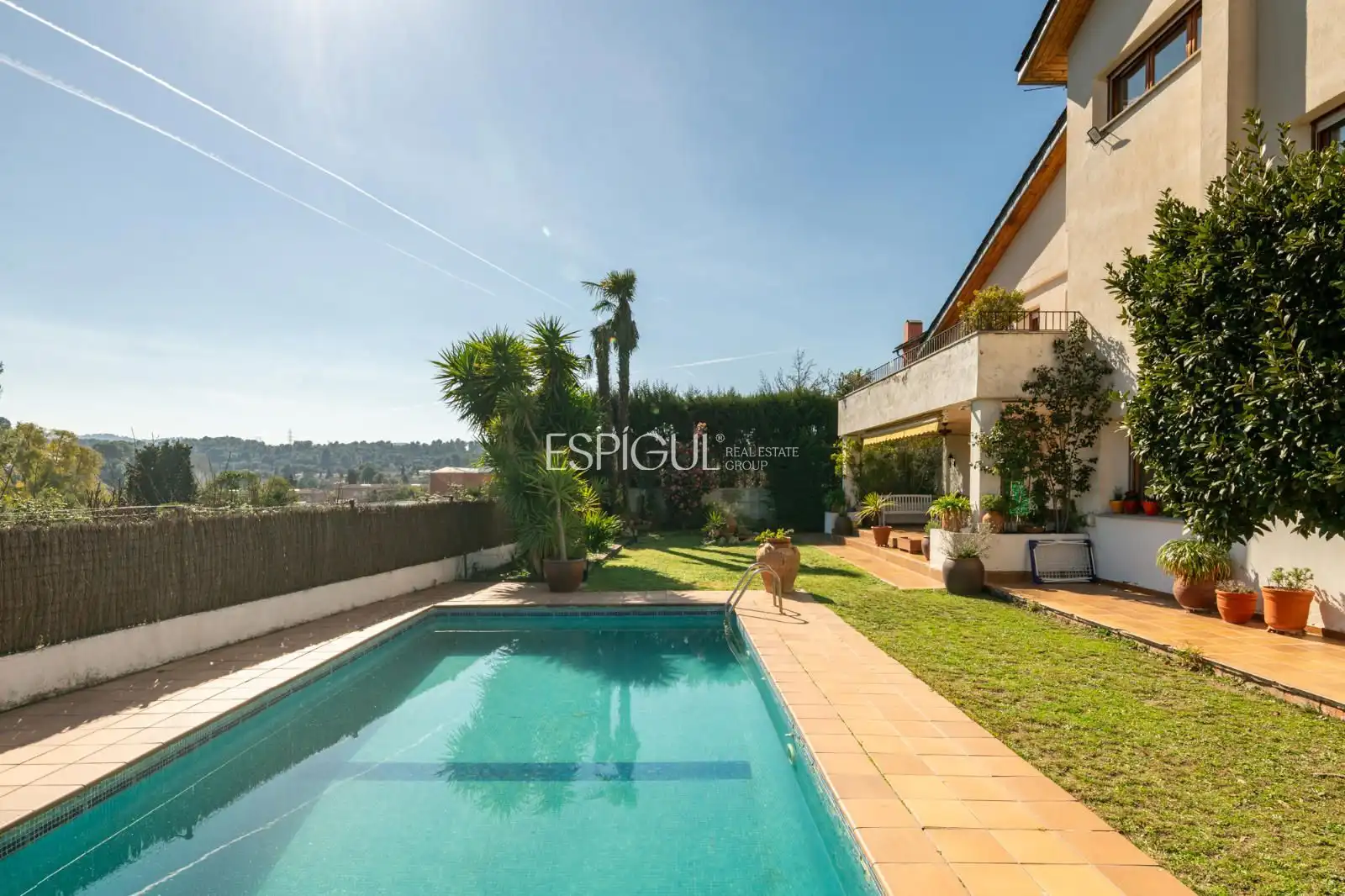 Garden of Houses for sale in Sant Cugat del Vallès  with Air Conditioner, Heating and Parquet flooring