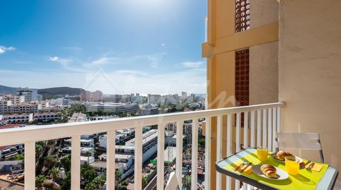 Foto 2 de Apartamento en venta en Playa de las Américas, Arona