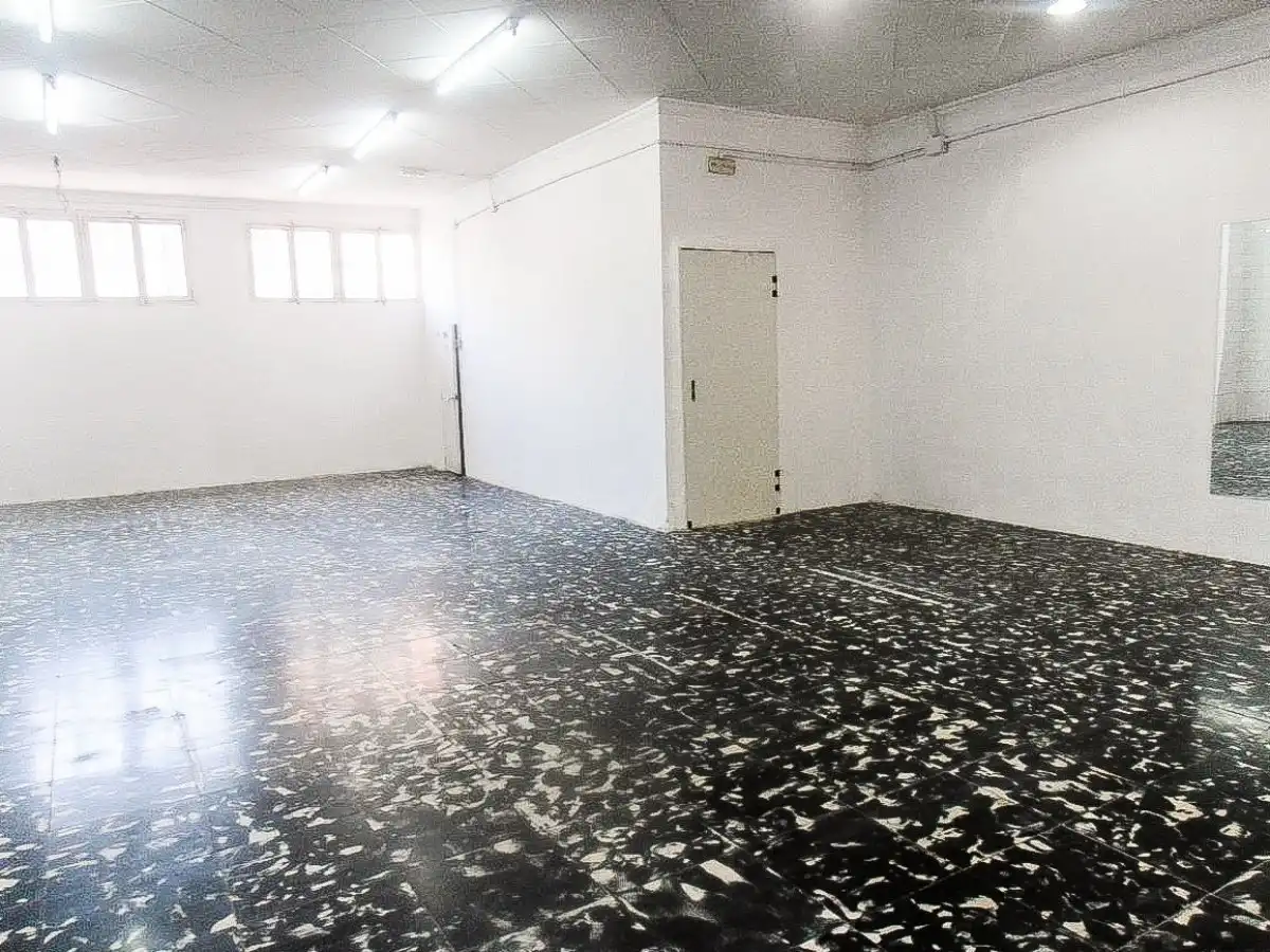 Local comercial de lloguer a Centre - Sant Oleguer, imagen 19