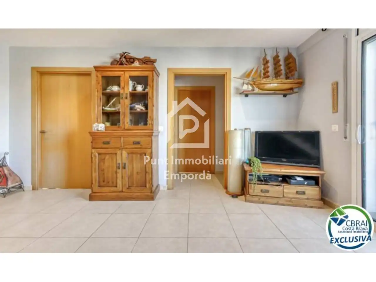Sala d'estar de Dúplex en venda en Roses amb Terrassa i Moblat
